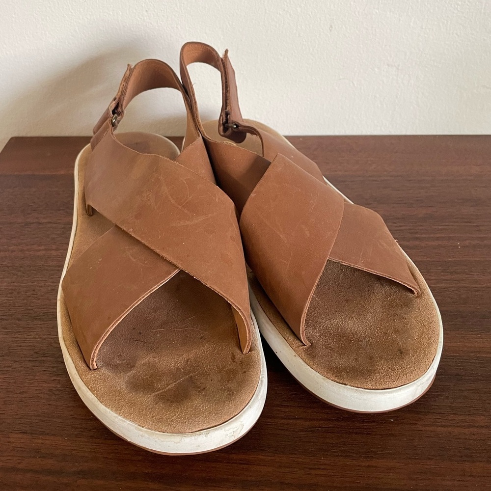 Clarks brown sandals size 10